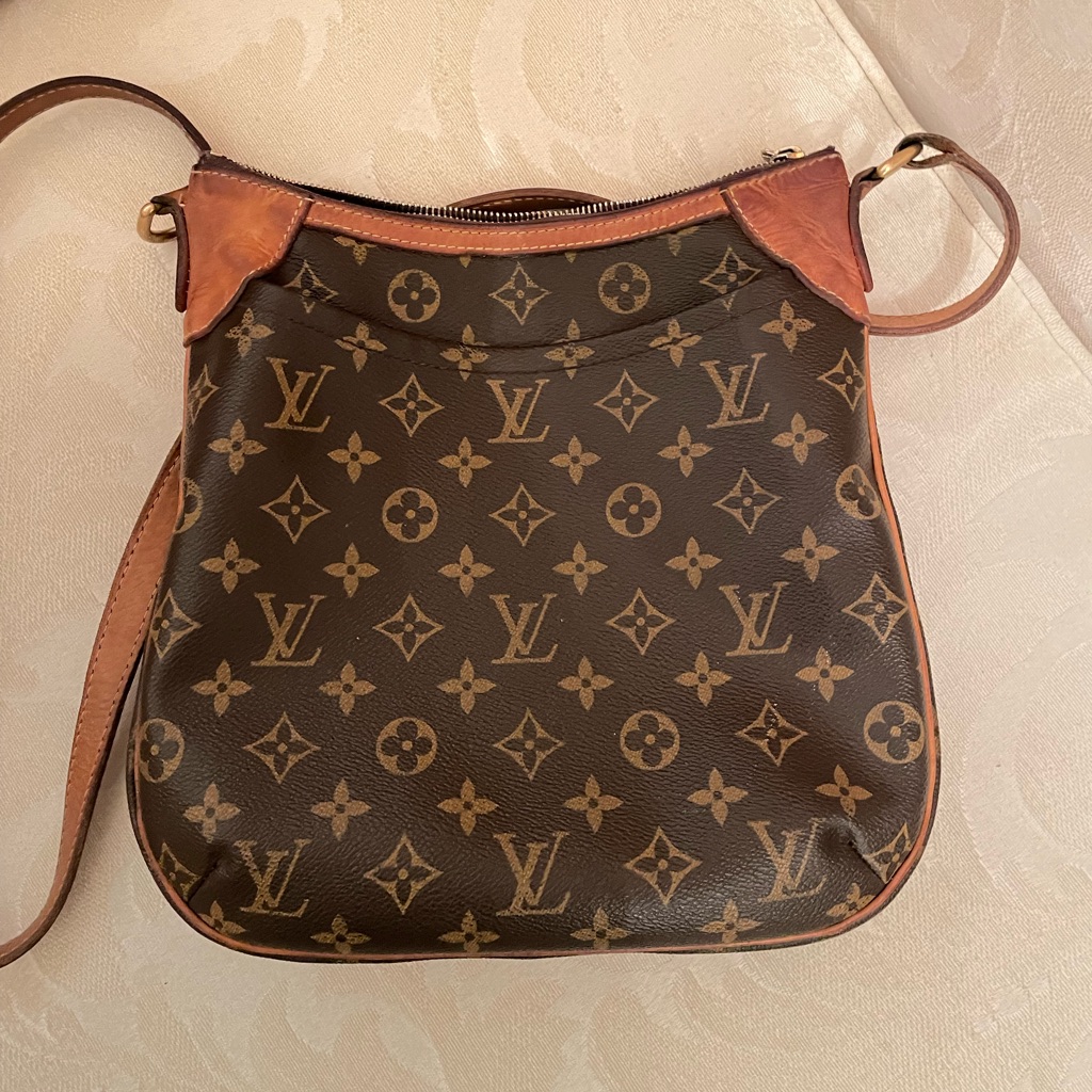 Louis Vuitton Odeon Mm